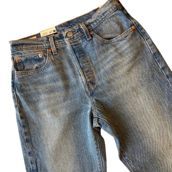 Levi's Premium 501 Original Fit Jeans Button Fly Women's 28x30 Hollow Days NWT - Picture 3 of 9